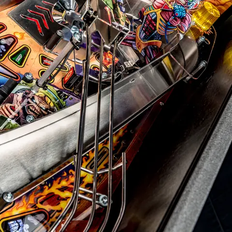 Iron Maiden: Legacy of the Beast playfield detail 4