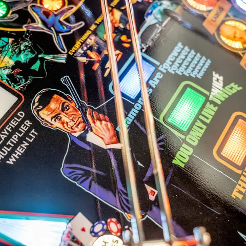 James Bond 007 playfield detail 1