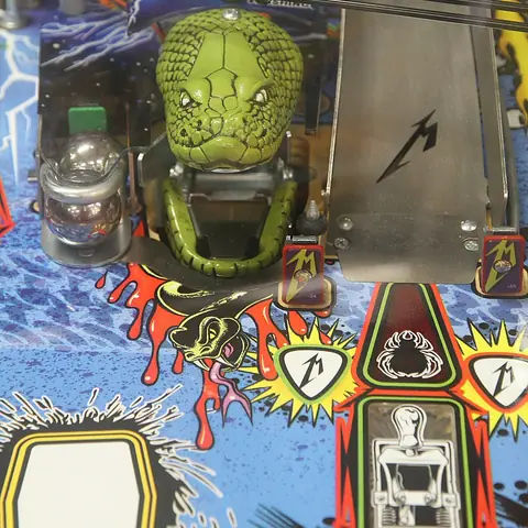 Metallica playfield detail 1